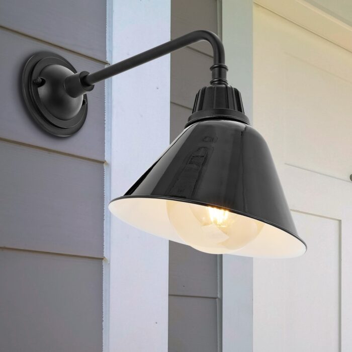 Aurora 9.63" 1-Light Farmhouse Industrial Indoor/Outdoor Iron LED Gooseneck Arm Outdoor Sconce, by JONATHAN Y - 9.63 - Image 2