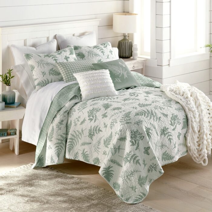 Donna Sharp Botanical Cotton Quilt Set - Image 2