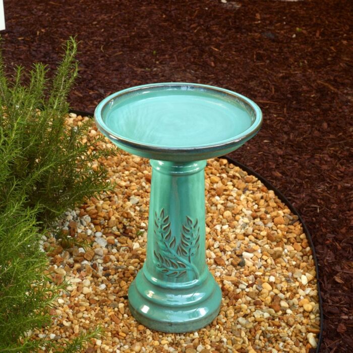 Wingate Traditional Ceramic Birdbath - Image 2