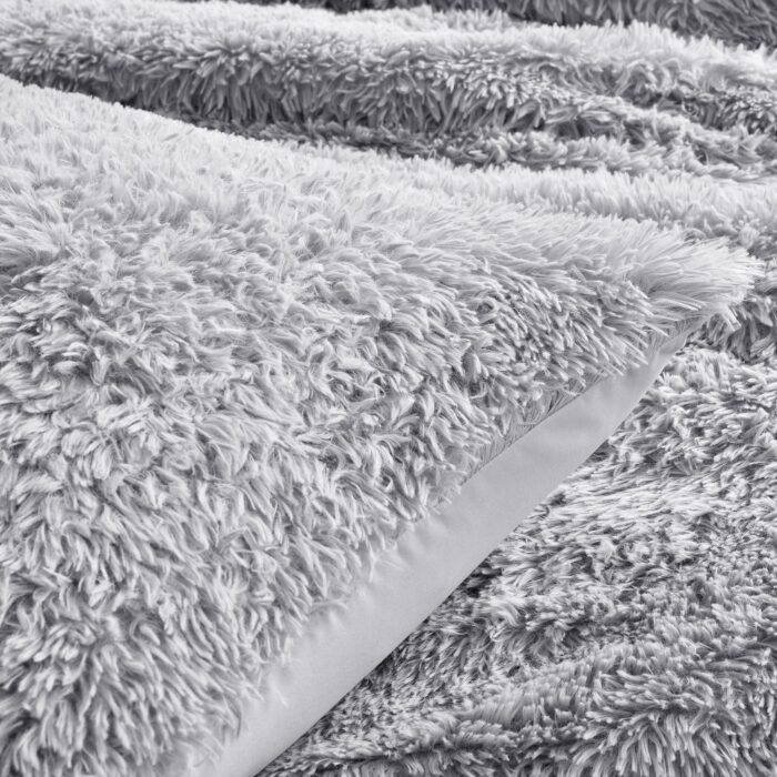Lush Decor Emma Faux Fur Comforter Set - Image 2