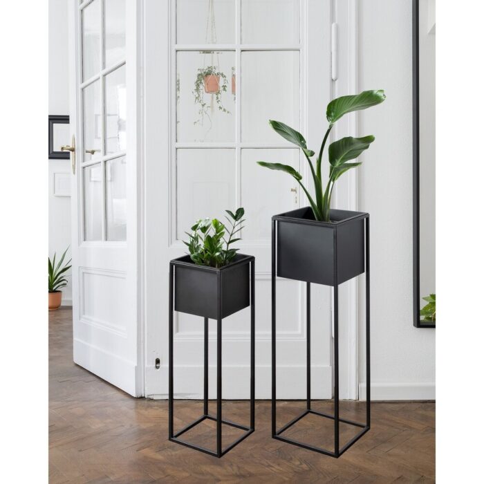 Kate and Laurel Palade Free Standing Metal Planter Set - Image 2