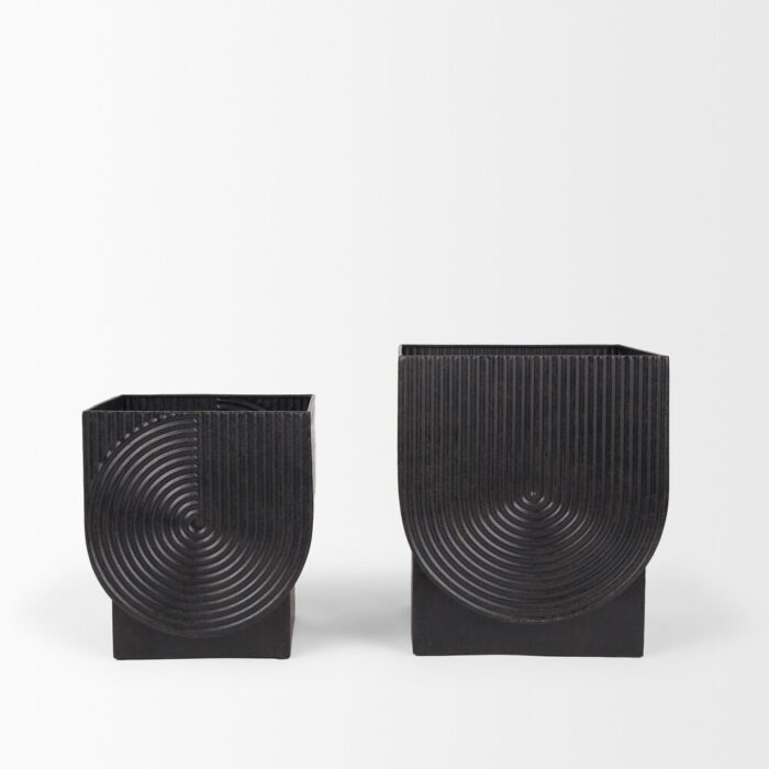Medina Antiqued Black Metal Planters (Set of 2) - 9.5L x 9.5W x 11.0H - Image 2