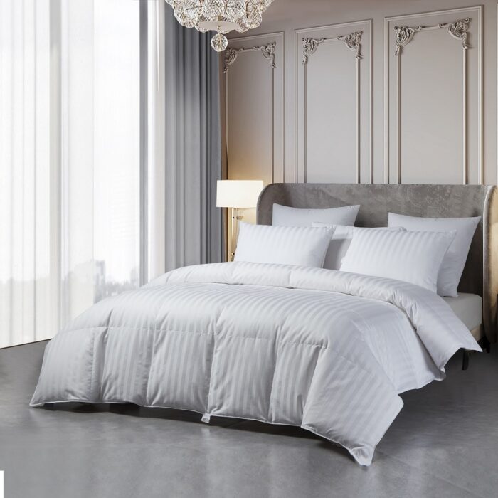 Beautyrest 500 Thread Count Cotton Oversized Hungarian White Goose Down Comforter - Image 2