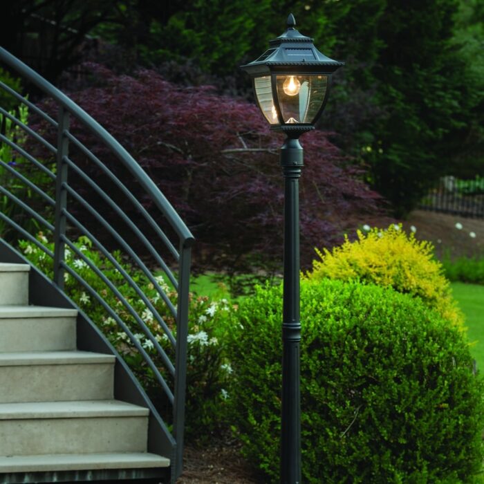 Pagoda Bulb Solar Lamp Post - Single Lamp - Black