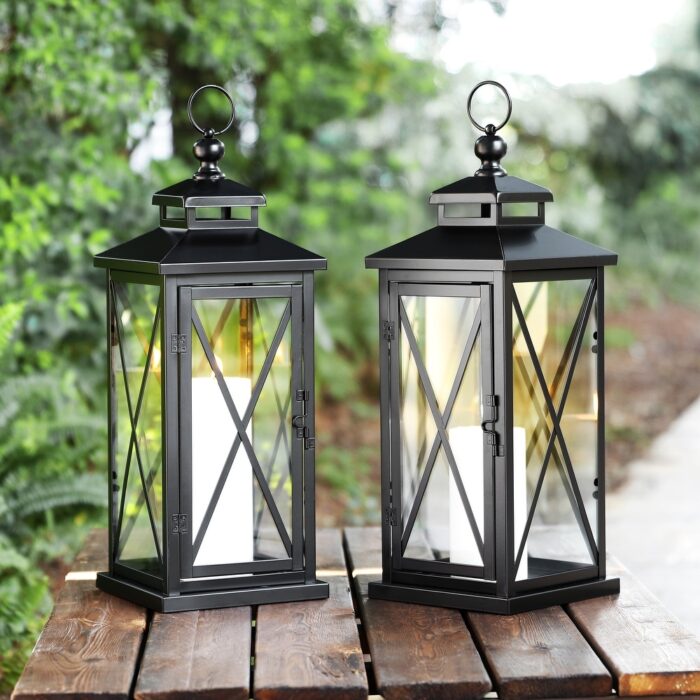 SAFAVIEH Lighting Lirio Outdoor Lantern - 7" W x 7" D x 21" H