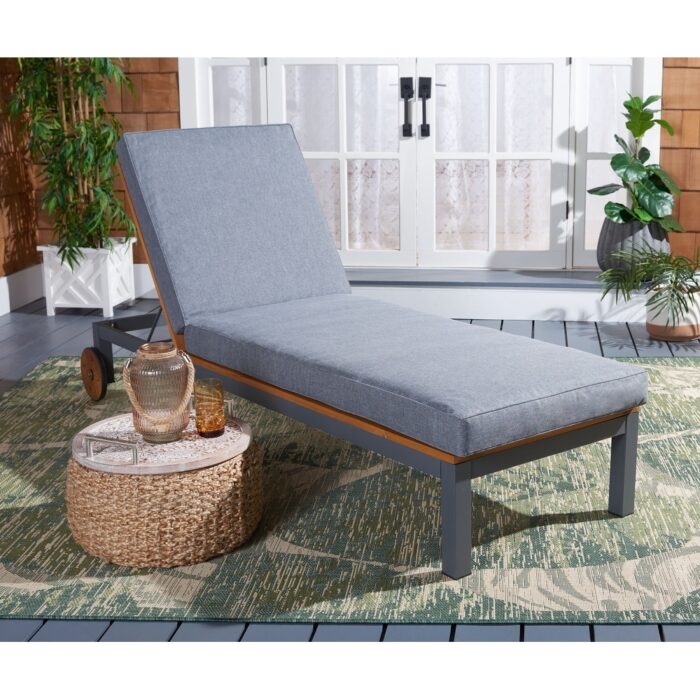 SAFAVIEH Outdoor Jackman Lounge Chair - 79" W x 25" D x 12" H