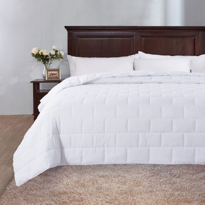 White Goose Nano Down and Feather Blanket