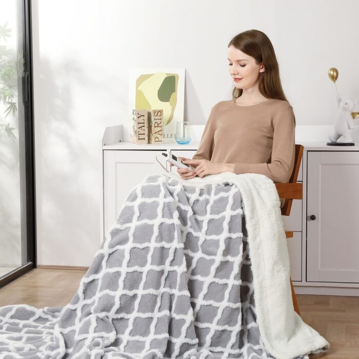 Electric Blanket, Heated Throw Blanket, Tufted Jacquard Heating Blankets - Image 2