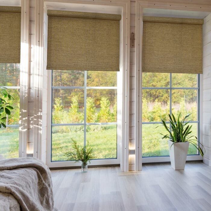 Versailles' Marcellus Cordless Roman Shades