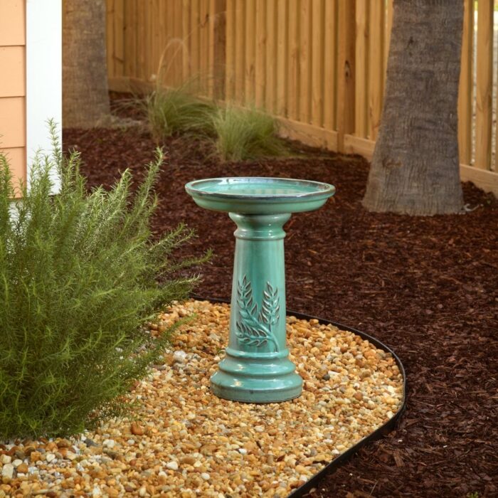 Wingate Traditional Ceramic Birdbath