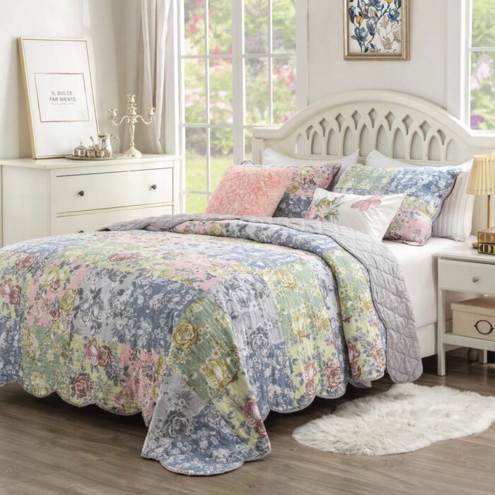 Greenland Home Fashions Emma Patchwork Floral Print Cotton Quilt Set - Image 2