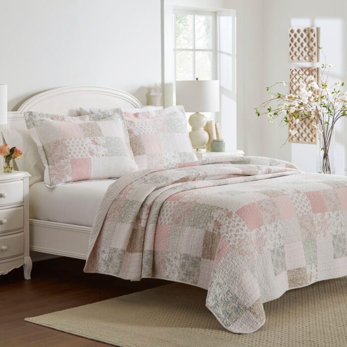 Laura Ashley Celina Patchwork Cotton Reversible Quilt Set - Image 2