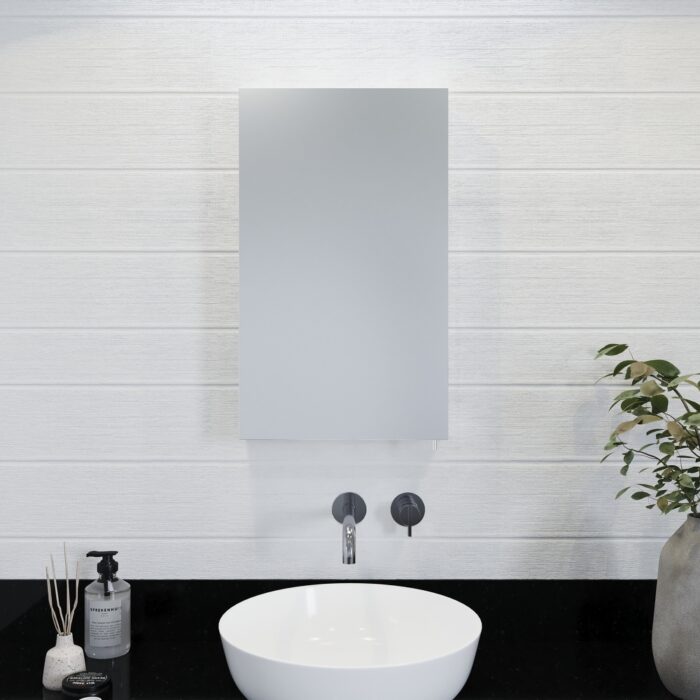 Croydex Finchley Single Door Bathroom Medicine Cabinet, Mirror Cabinet with Soft Close Hinges & Easy Install Bracket (16x26 in)